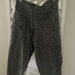 Bohme Gray Leopard Print Cropped Jeans